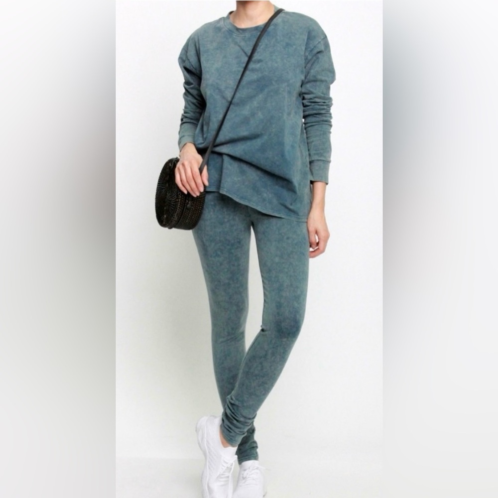 Lounge 2 Pc Set